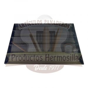 Bandejas de bagget y perforadas